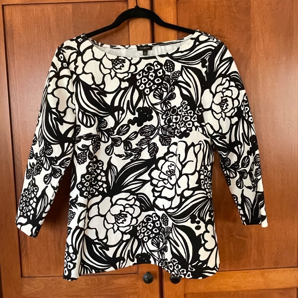 Talbots Ribbed 3/4 Sleeve Boatneck Floral Top (M)